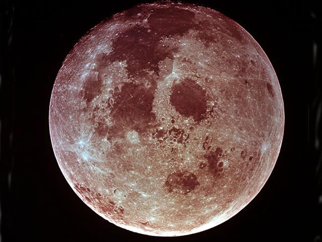 How the 'Man in the Moon' Turned to Face Earth